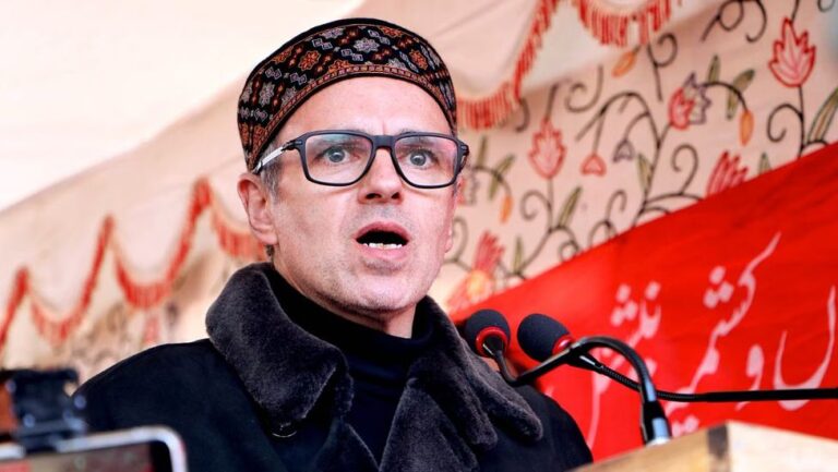मुख्यमंत्री उमर अब्दुल्ला ने पीएम मोदी के सामने उठाया जम्मू-कश्मीर को फिर से राज्य का दर्जा देने का मुद्दा