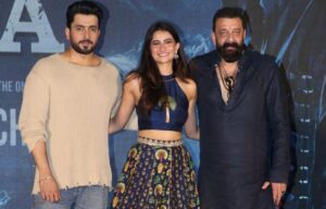 फिल्म ‘द भूतनी’ के इवेंट में संजय दत्त की धमाकेदार एंट्री बनी चर्चा का विषय!
