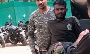 बीजापुर: नक्सलियों की कायराना हरकत, आईईडी ब्लास्ट में डीआरजी जवान घायल, हेलीकॉप्टर से भेजा गया अस्पताल