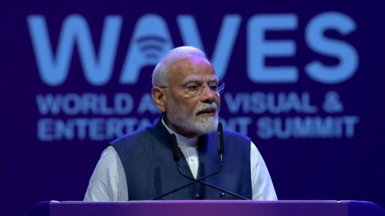 इंसान की समृद्धि के लिए कला, संगीत और संस्कृति को प्राथमिकता देनी होगी: प्रधानमंत्री मोदी
