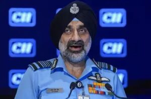 वायु सेना प्रमुख ने रक्षा परियोजनाओं में लगातार हो रही देरी पर जताई गंभीर चिंता, ऑपरेशन सिंदूर को बताया राष्ट्रीय विजय