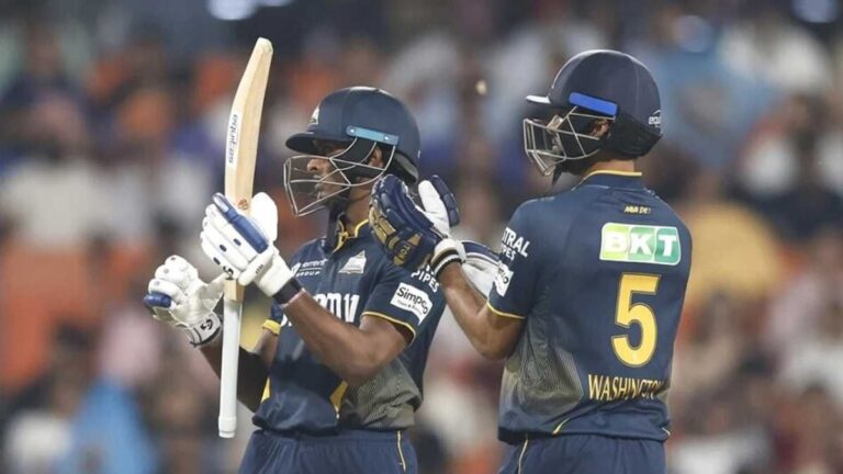 IPL 2025: मुंबई इंडियंस की धमाकेदार जीत से गुजरात का सफर खत्म, रोहित ने ठोके रिकॉर्ड, अब पंजाब से टक्कर