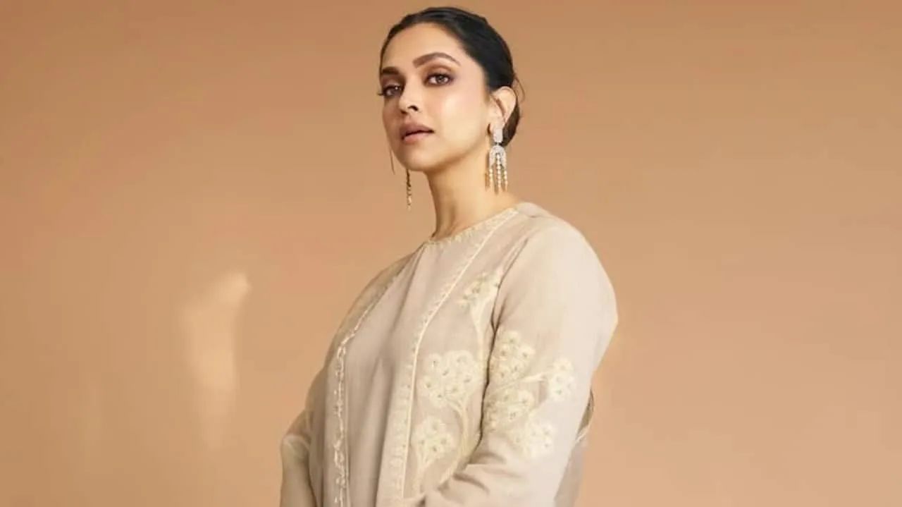 DEEPIKA PADUKONE, BOLLYWOOD