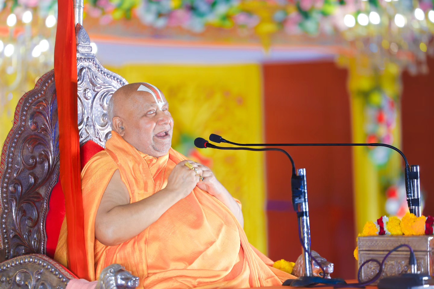 BABA, RAMBHADRACHARYA