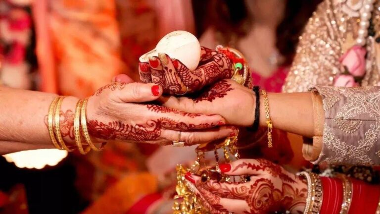2025 में सिर्फ 45 दिन बजेगी शादी की शहनाई, इन खास दिनों में सात फेरे लेने वालों की चमकेगी किस्मत!