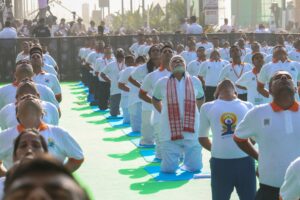 PM Modi: “योग ने पूरी दुनिया को एक सूत्र में पिरोया”