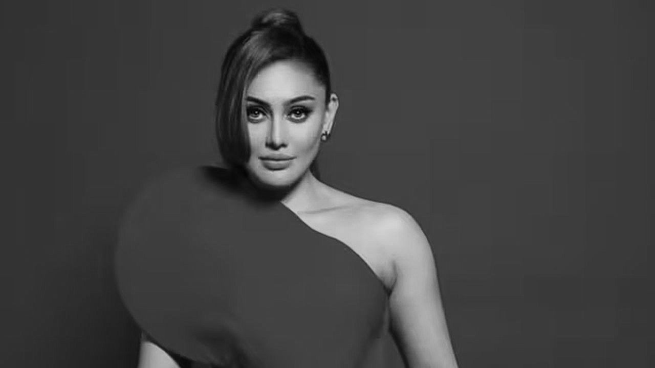SHEFALI JARIWALA