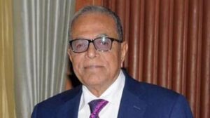 उपचार के बाद स्वदेश लौटे बांग्लादेश के पूर्व राष्ट्रपति अब्दुल हामिद, बिना किसी विशेष प्रोटोकॉल के पहुंचे ढाका