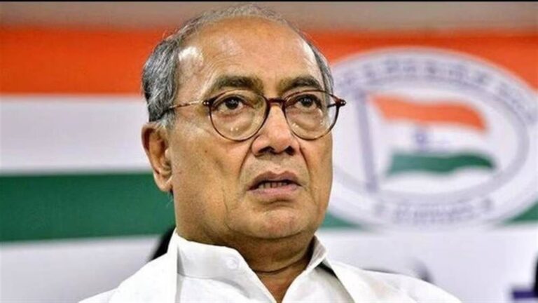 MP में धार्मिक जुलूसों में हथियारों का बढ़ता चलन चिंताजनक : दिग्विजय सिंह ने की डीजीपी व मुख्य सचिव से शिकायत की घोषणा