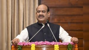 अहमदाबाद विमान हादसा: शोक की इस घड़ी में देश एकजुट, ओम बिरला बोले – ‘हम सब पीड़ित परिवारों के साथ खड़े हैं’