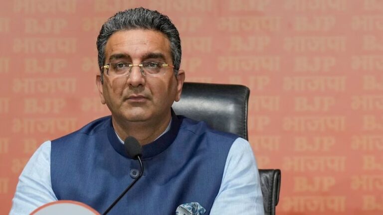 वक्फ पर तेजस्वी के बयान से सियासी घमासान: भाजपा का वार – ‘आरजेडी को चाहिए शरिया, नहीं संविधान’